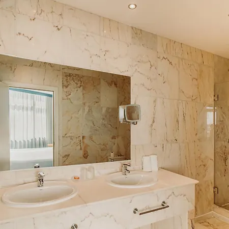 Velamar Boutique - Adults Friendly ホテル