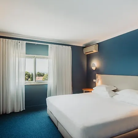 Velamar Boutique - Adults Friendly ホテル 3*