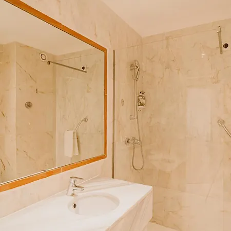 Velamar Boutique - Adults Friendly البوفيرا