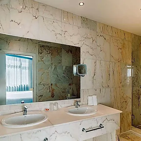 Hotel Velamar Boutique - Adults Friendly